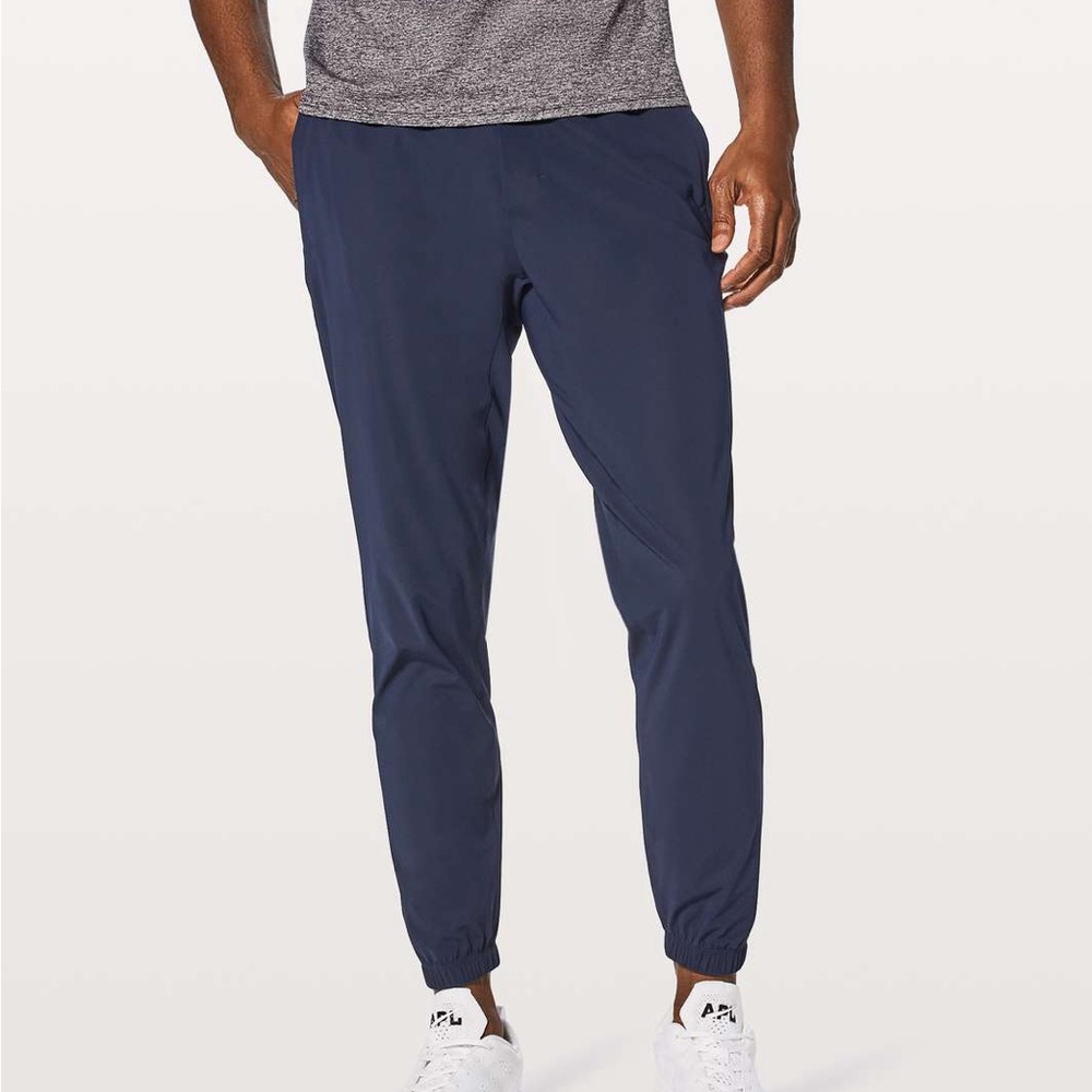 Lululemon Mens surge jogger